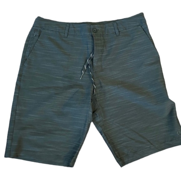 Hang Tan grey color Hybrid Shorts size 34 like new - Picture 1 of 15